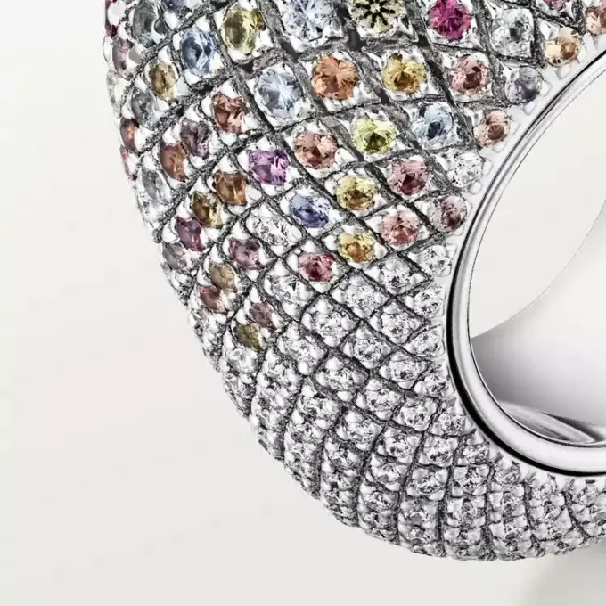 Cartier Libre Tuttitutti Ring, Umba-Saphire, Diamanten