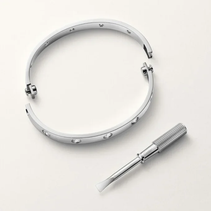 Love-Armband, klassisches Modell, 10 Diamanten