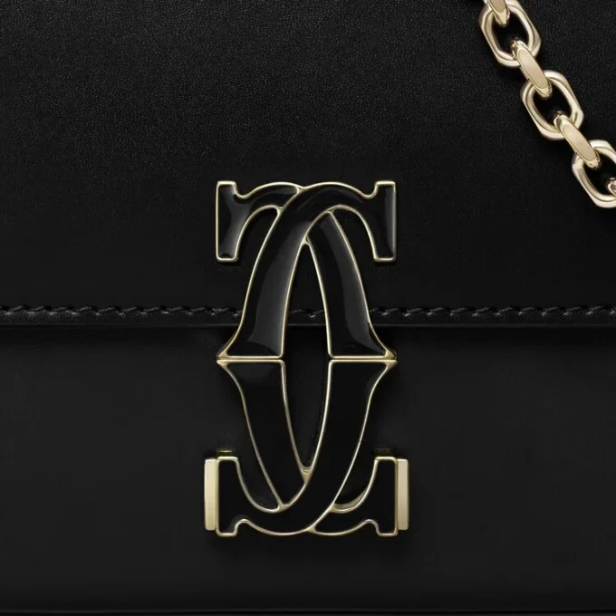 Mini-Kettenhandtasche, Double C de Cartier – Schwarzes Kalbsleder, Gold- und Schwarz-Emaille-Finish – Cartier