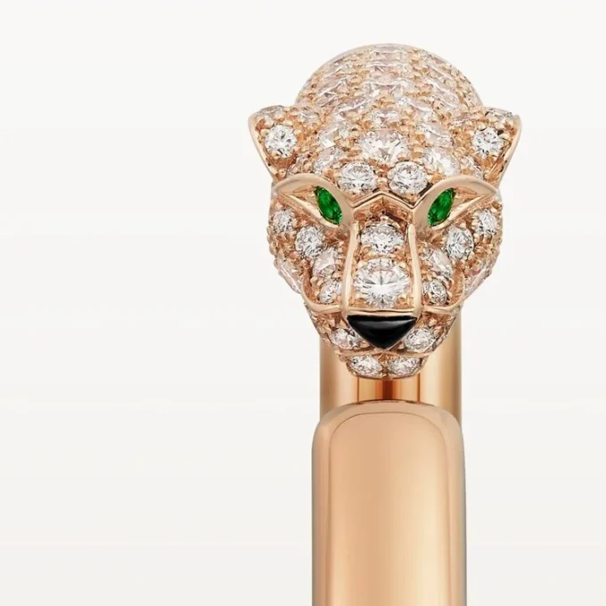 Panthere de Cartier Armband, kleines Modell, halb mit Diamanten besetzt