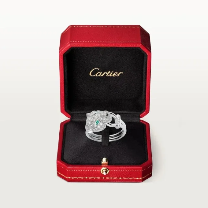 Panthere De Cartier Ring – Weißgold, Diamanten, Smaragde, Onyx – Cartier