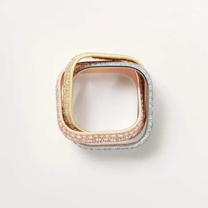 Trinity-Ring, kissenförmig, großes Modell, mit Pavé-Besatz